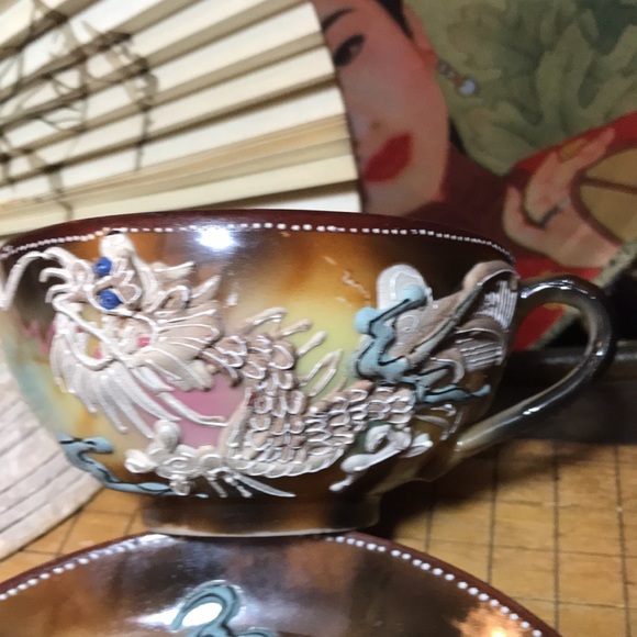 Dragonware Lusterware Dragon Moriage Large Cup Saucer Set EAC Beige w Box - Picture 5 of 17